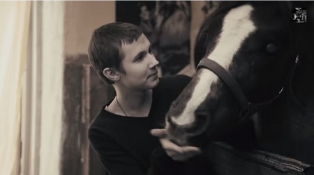 Белая лошадь 2013г. Смотреть фильм с лошадьми онлайн