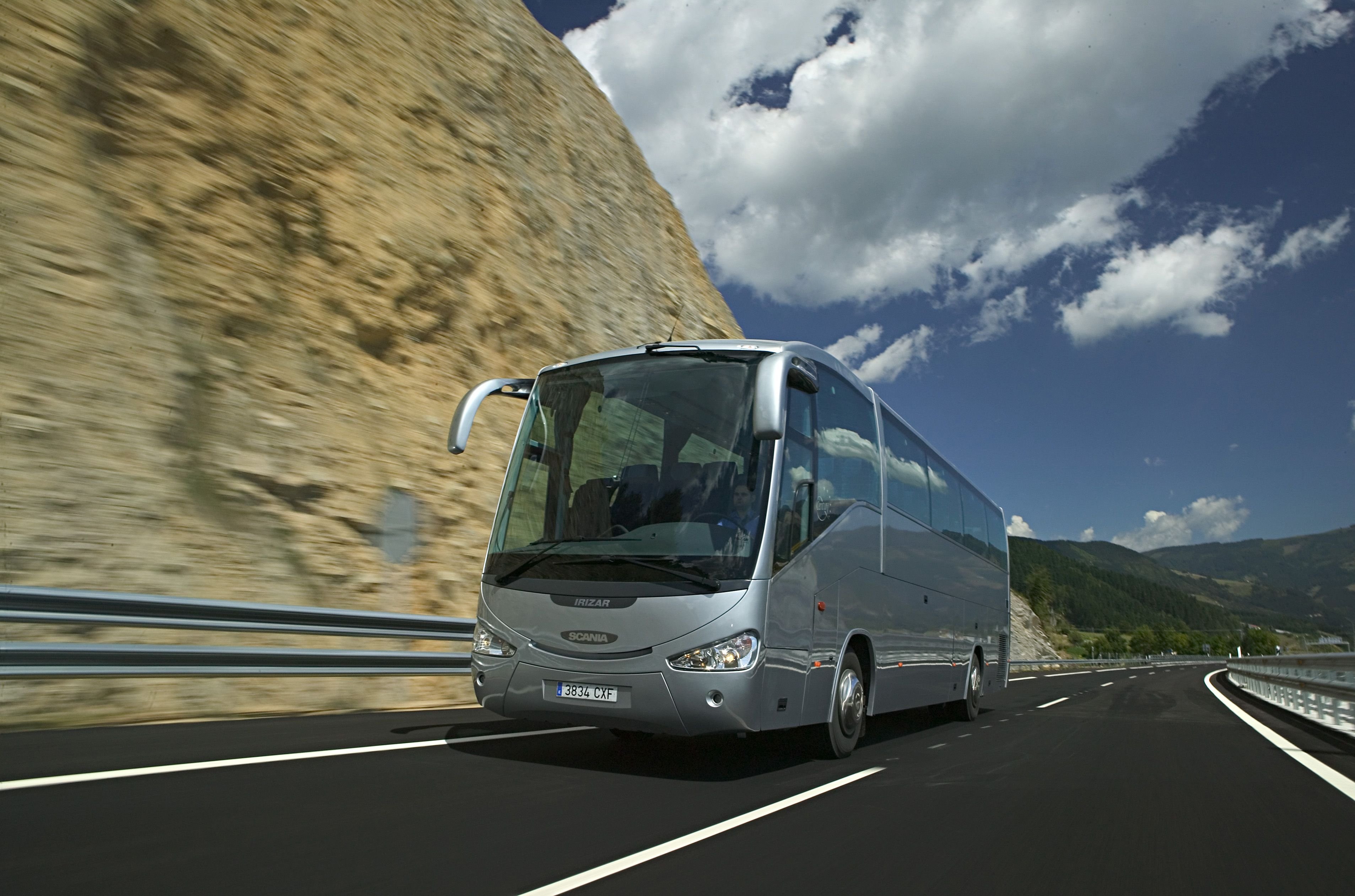 Планируете поездку на автобусе из Белоруссии в Германию? «Интеркарс» к вашим услугам