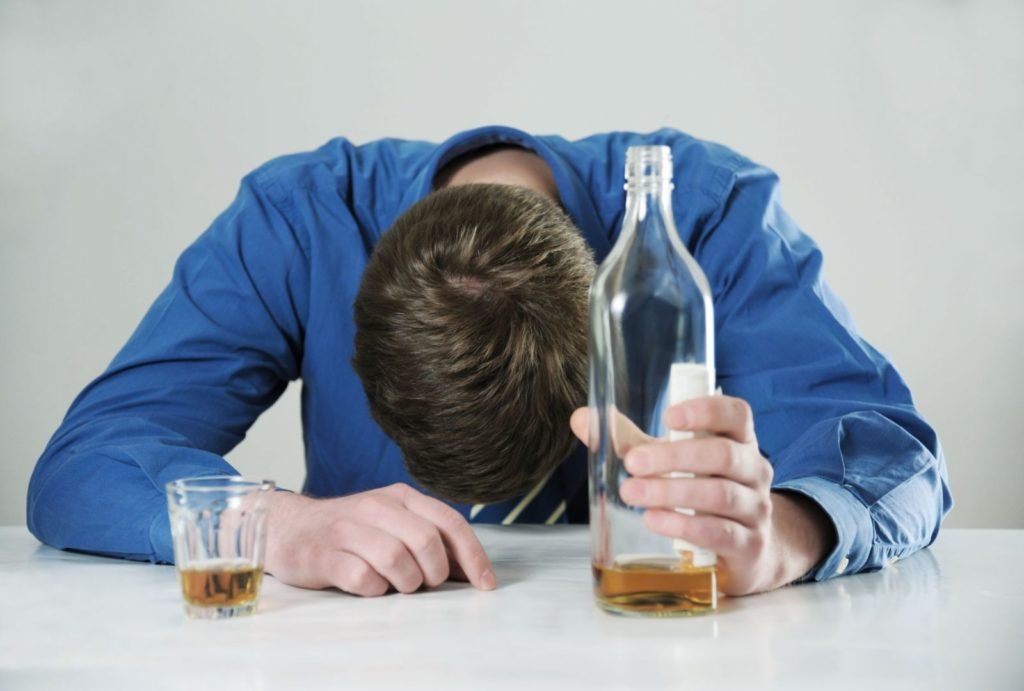 Патологическая алкогольная интоксикация — когда мы теряем контроль?